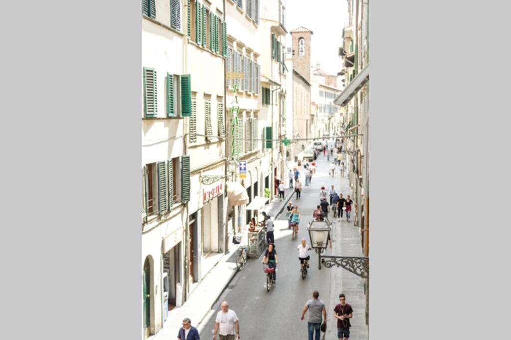 Graceful Apartment In The Heart Of Florença Exterior foto